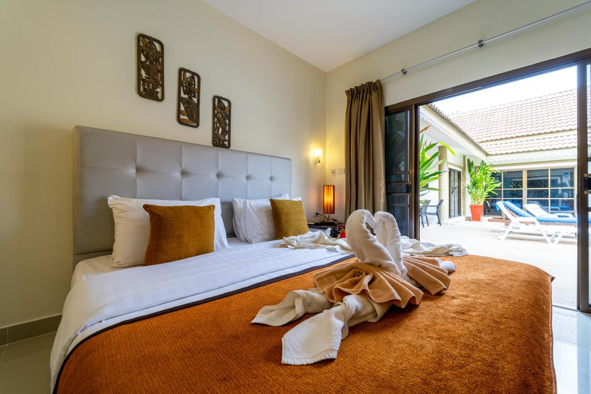 Siam Court Hotel And Resort Bang Sare Exteriör bild