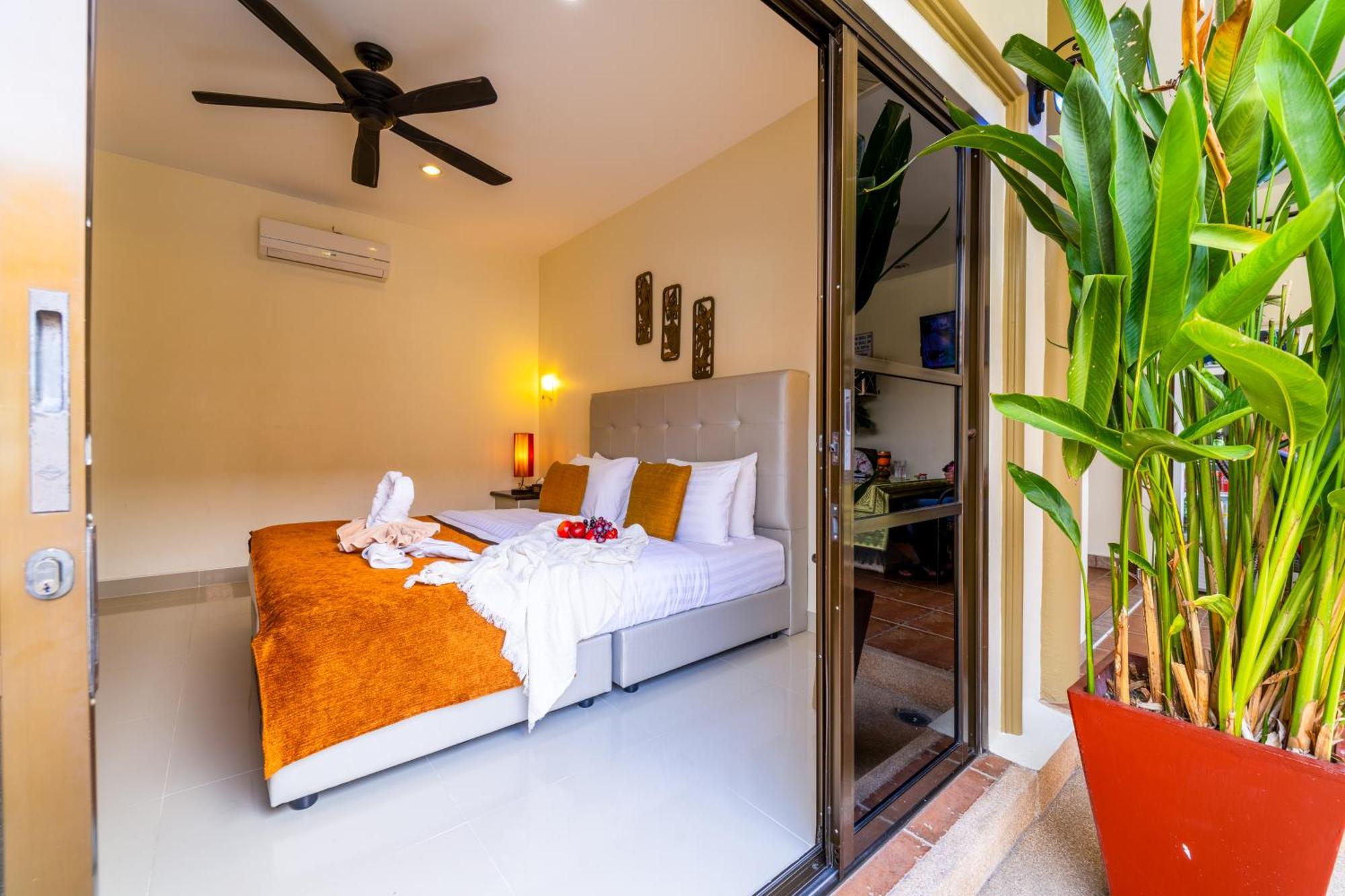 Siam Court Hotel And Resort Bang Sare Exteriör bild