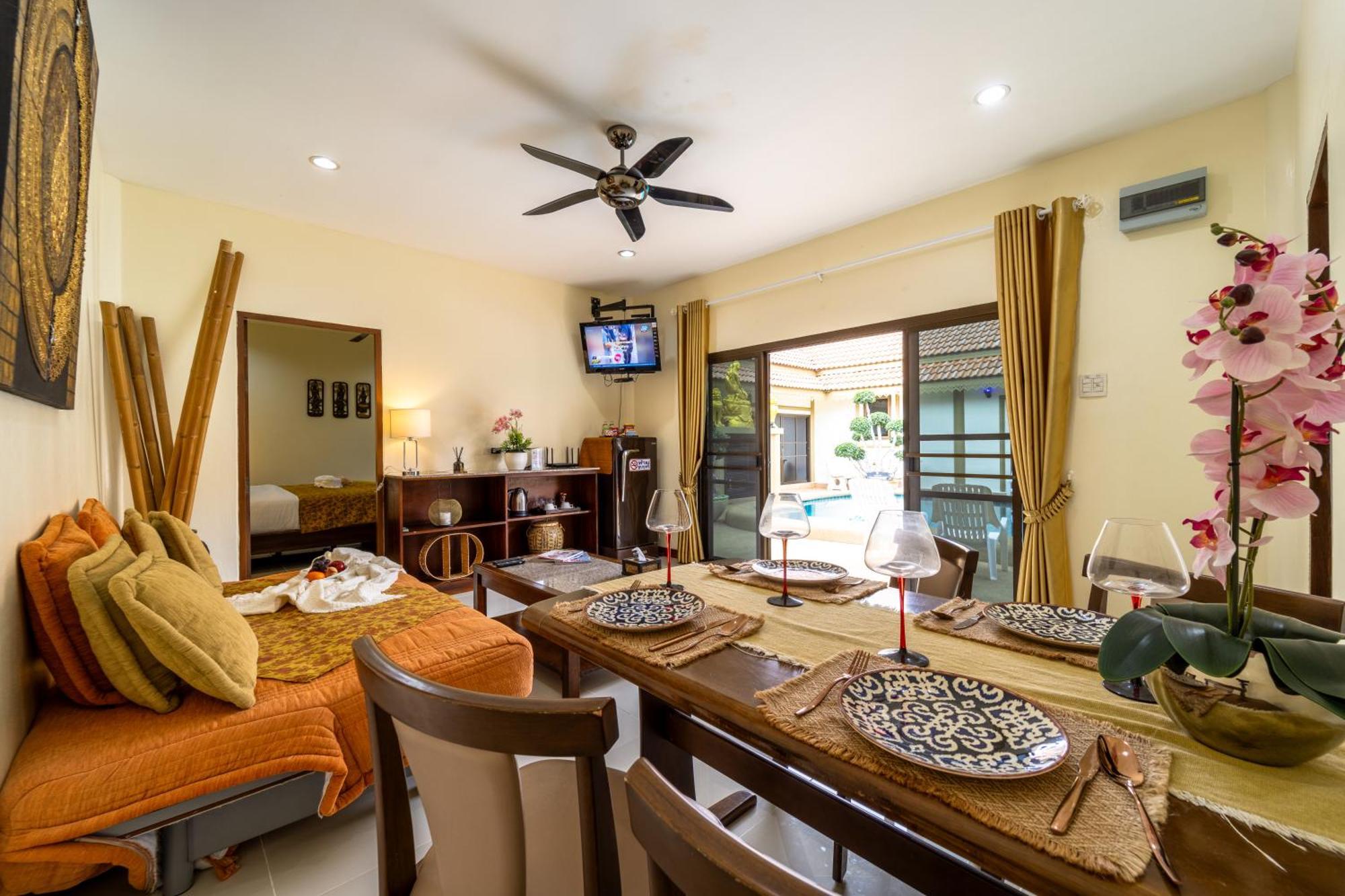 Siam Court Hotel And Resort Bang Sare Exteriör bild