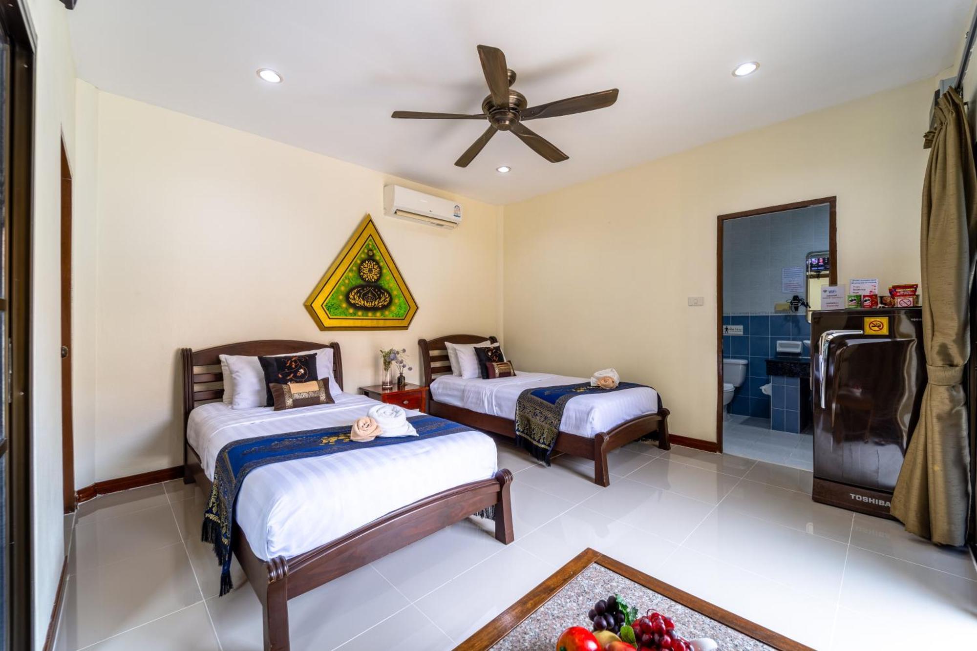 Siam Court Hotel And Resort Bang Sare Exteriör bild