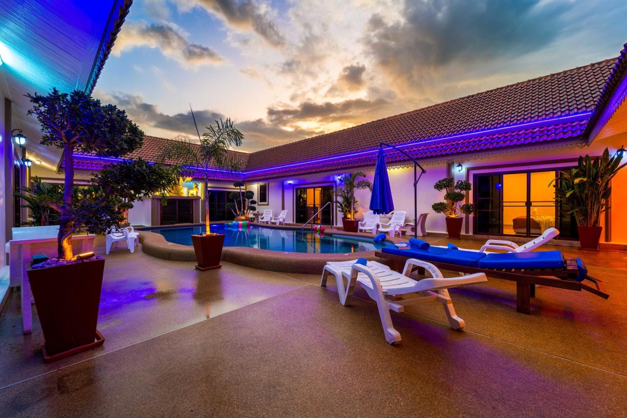 Siam Court Hotel And Resort Bang Sare Exteriör bild